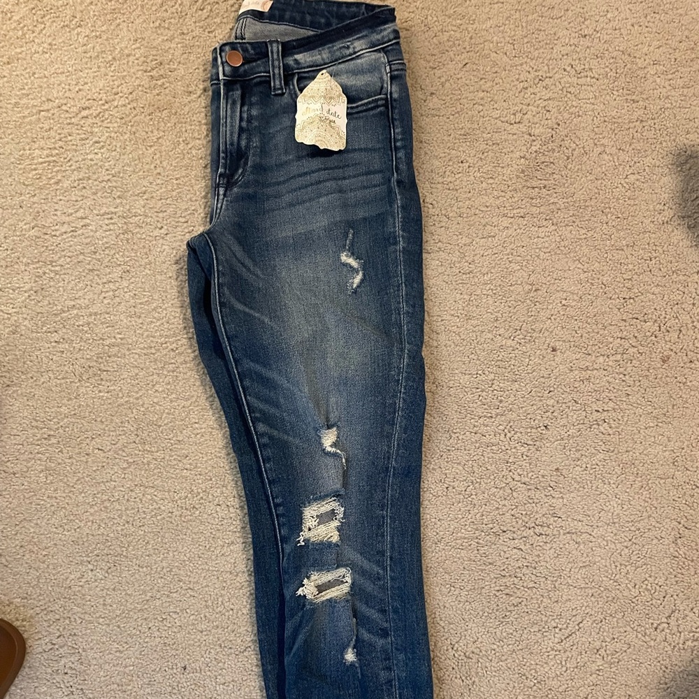 Altar’d State size 27 ripped jeans semi stretchy